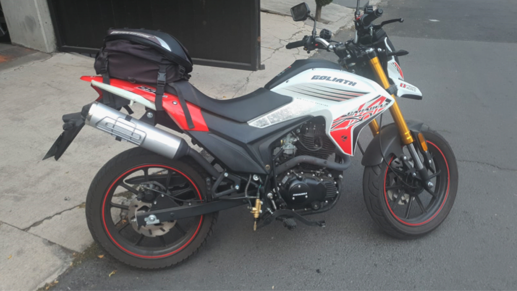 Moto Carabela Goliath 250